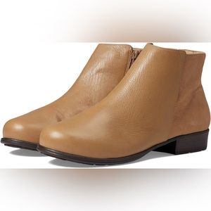 WALKING CRADLES LEWIS BOOTIE